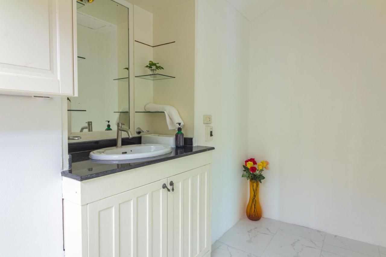 Thabali Oasis:3bhk Private Pool + Sauna Villa Pattaya